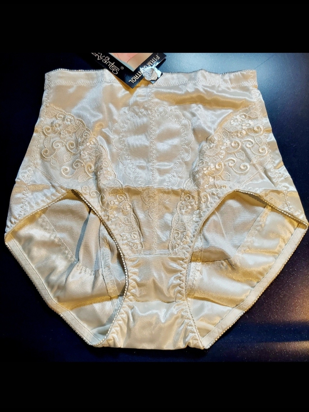 NEW Vintage Eva Cervantes Satin Floral Cream Firm Contol Panties, Size: Large